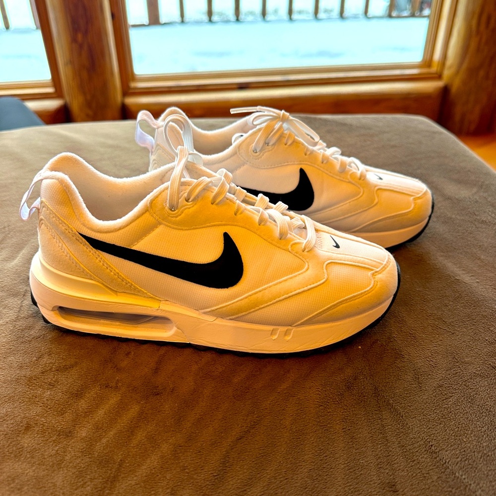 New Nike Air Max Dawn White